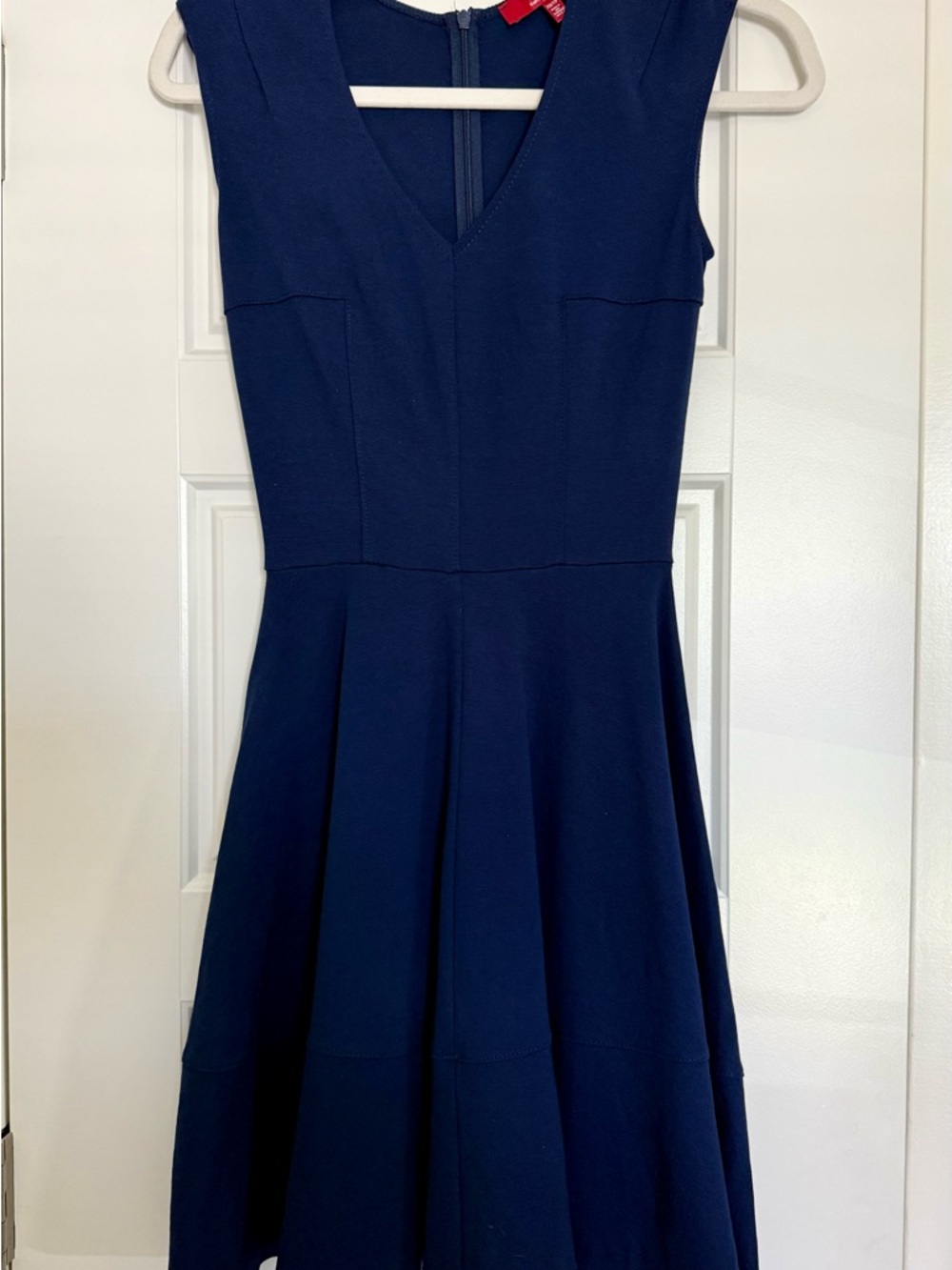 RED Saks Fifth Avenue brand Navy V-Neck Fit & Flare Midi Dress xs x small EUC